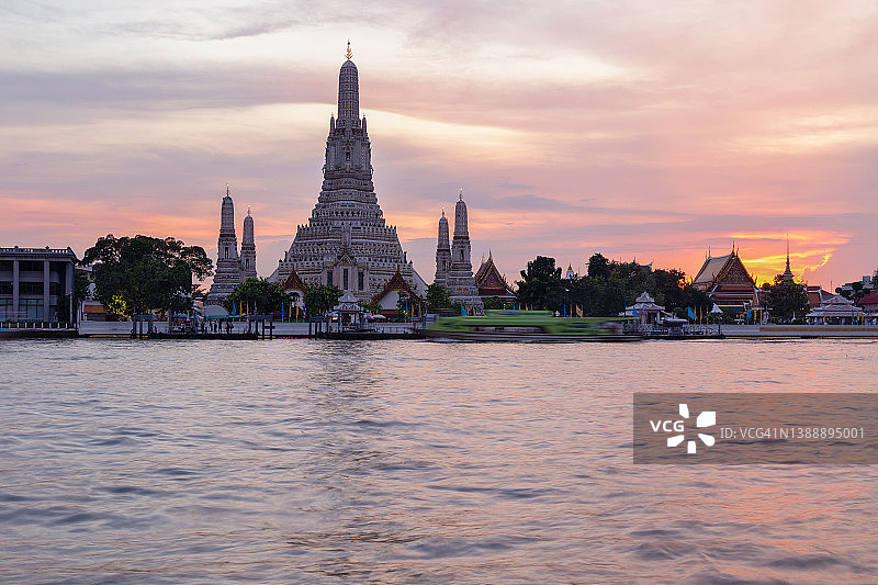 泰国曼谷，黎明寺和湄南河图片素材