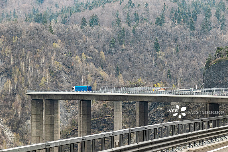 法国帕西附近的高架桥公路桥图片素材