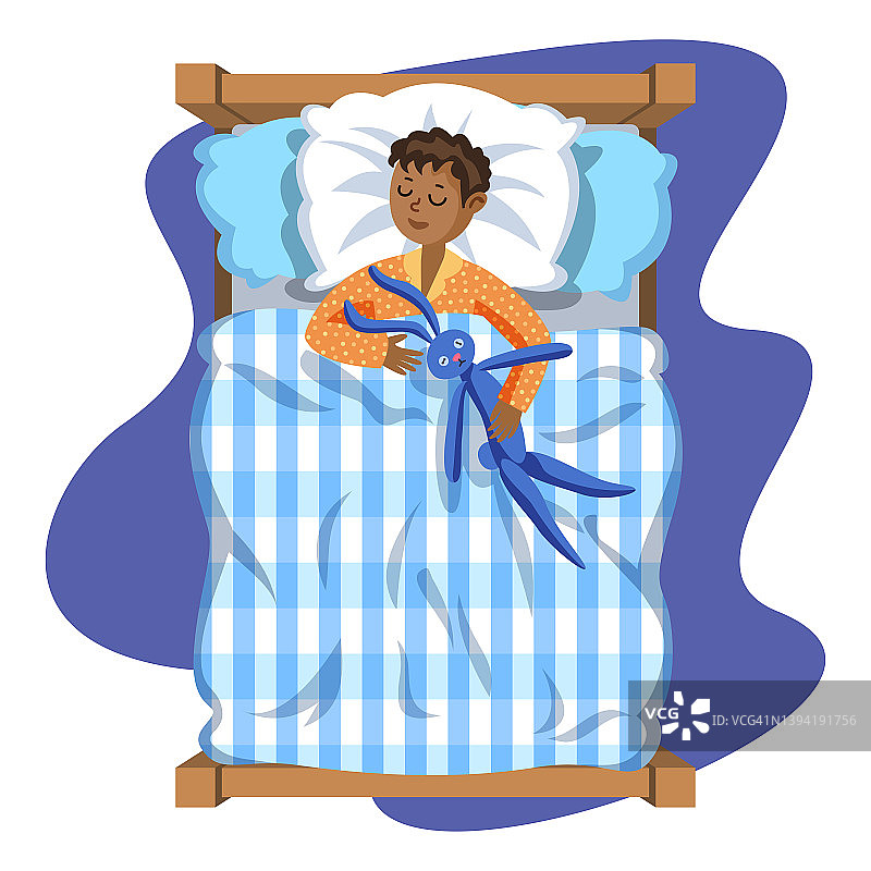 睡觉的褐发小男孩和玩具兔子。睡觉前。卡通人物的男孩。孩子在床上睡觉。矢量插图。图片素材