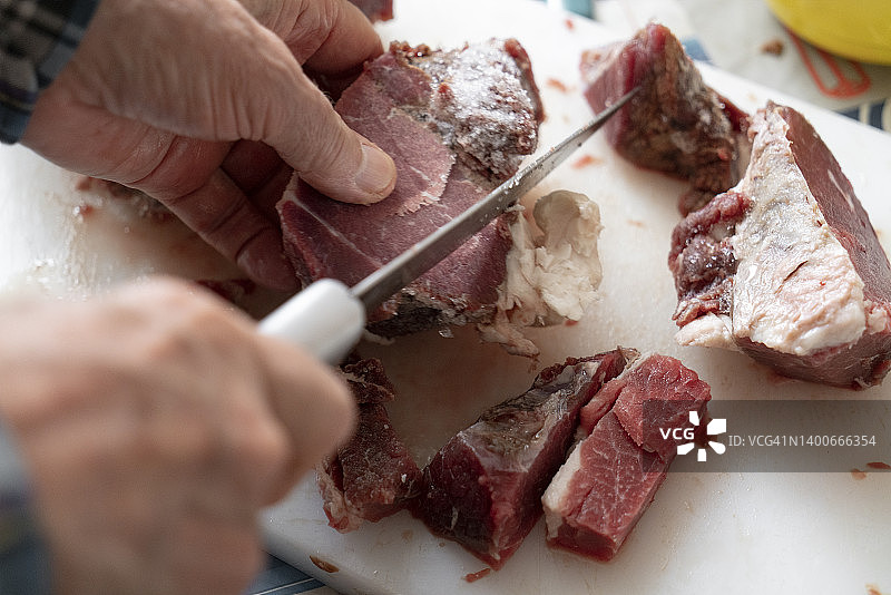 屠夫肉切割机肉图片素材