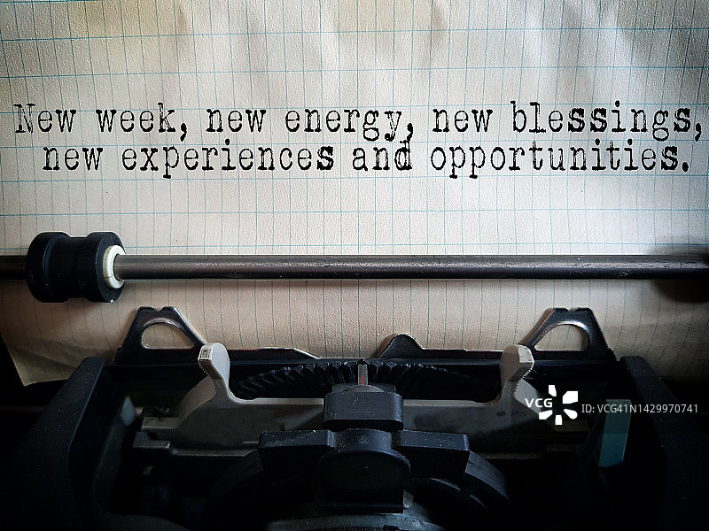 新的一周，新的能量，新的祝福，新的经历和机会。图片素材
