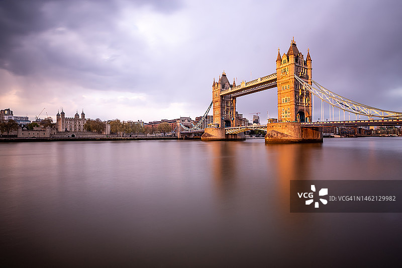 英国伦敦塔桥图片素材