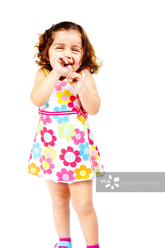 快乐的小印第安女婴被孤立在白色的背景图片素材