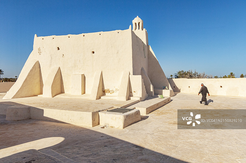 突尼斯，杰尔巴岛，法德赫伦清真寺图片素材