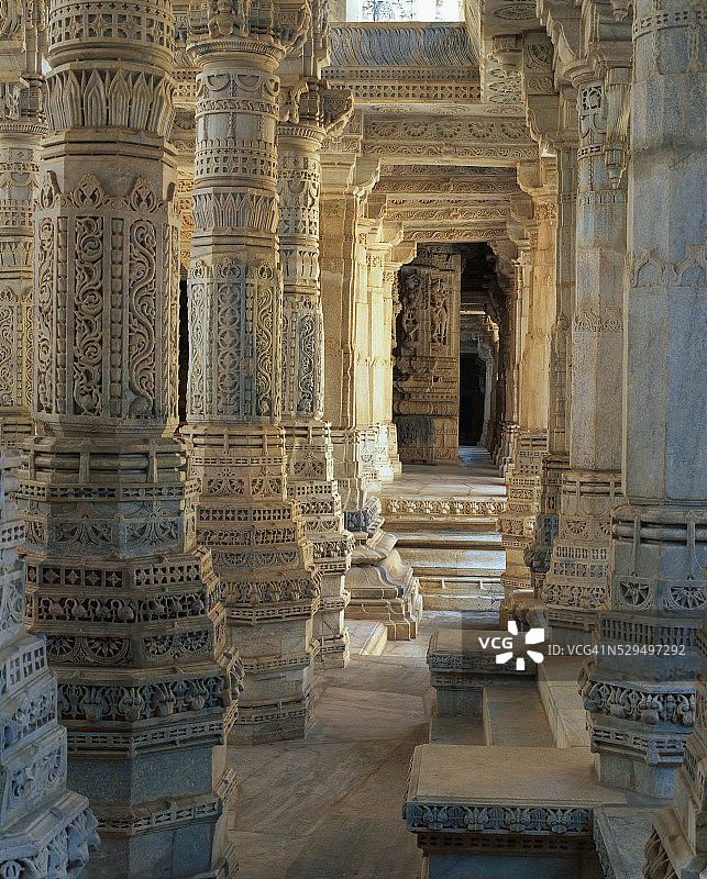 耆那寺内院的柱子图片素材