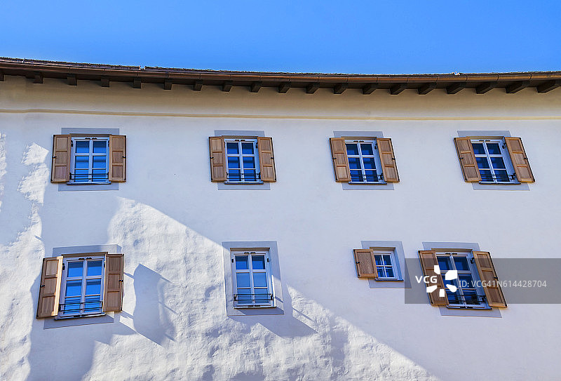 奥地利基茨比厄尔的提洛尔窗图片素材