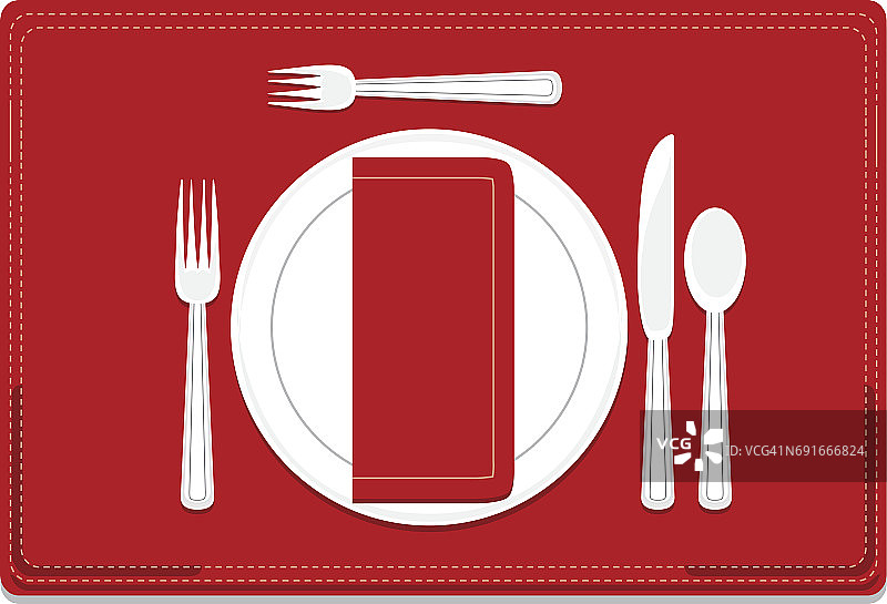 经典的，基本的四件餐具餐具设置与红色的餐垫，餐巾图片素材