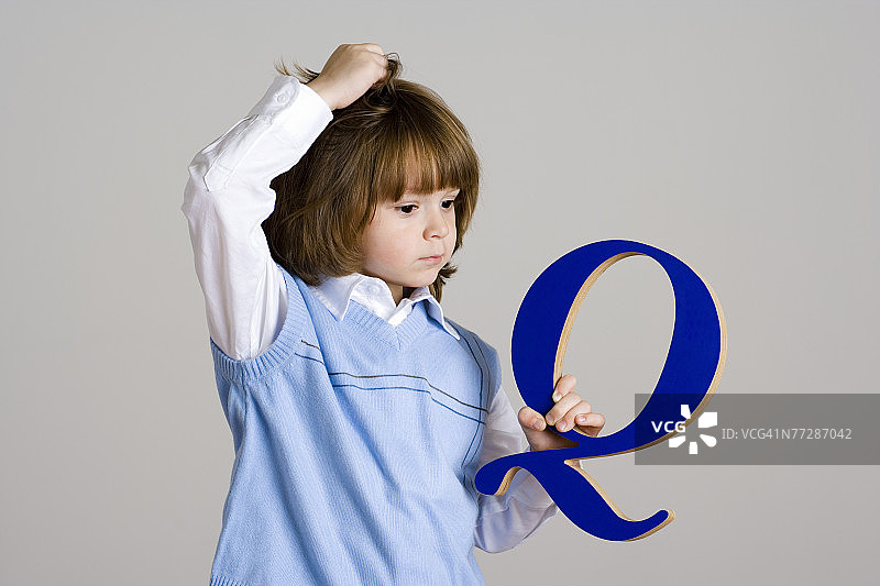 字母Q的女孩图片素材