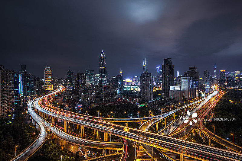 上海中央商务区高架桥图片素材