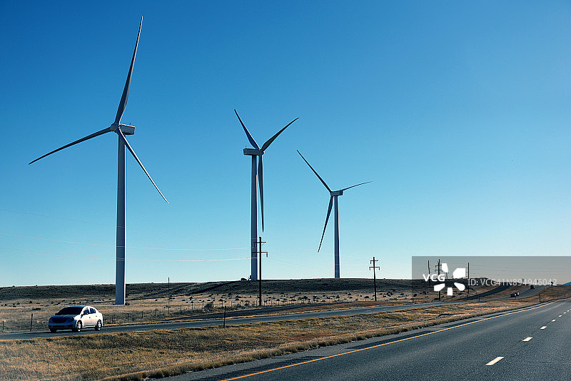 美国科罗拉多州普韦布洛的风力涡轮机图片素材