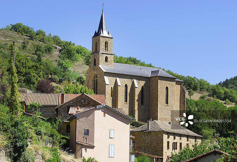 法国南部Peyre村的圣克里斯托弗教堂图片素材