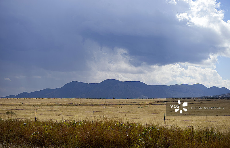 美国新墨西哥州玛格达莱纳附近的乡村景色图片素材