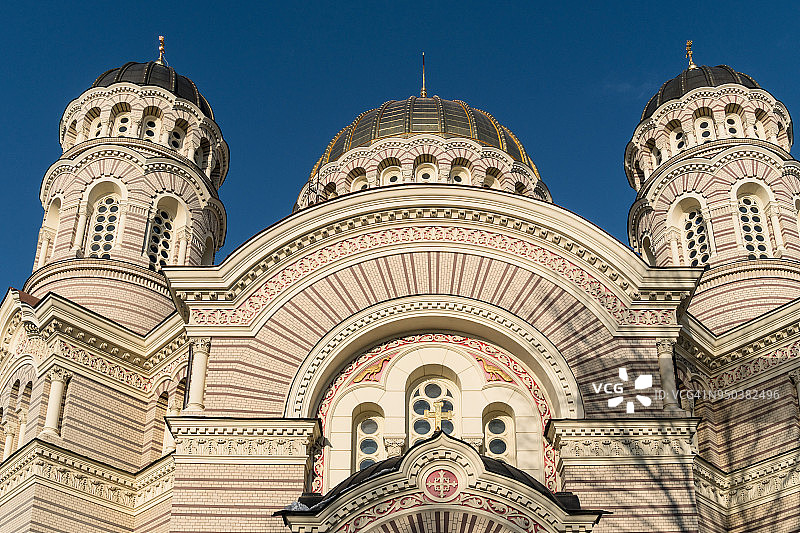 拉脱维亚首都里加的正统基督诞生大教堂图片素材