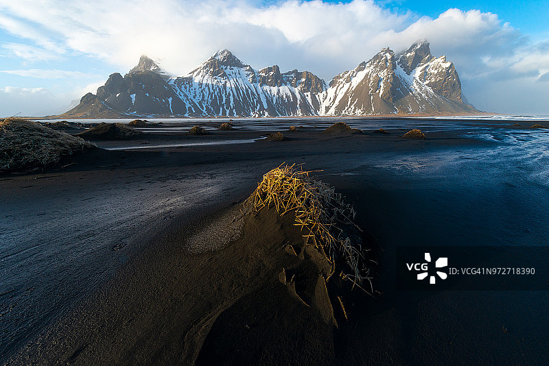 冰岛惊人的光-斯托克尼斯，韦斯特拉霍恩图片素材