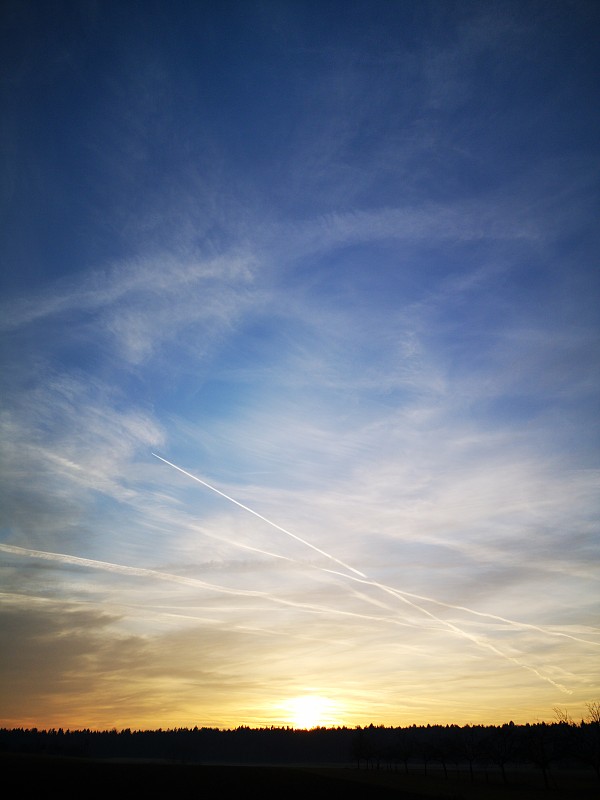 日落时天空的剪影景观风景图片素材