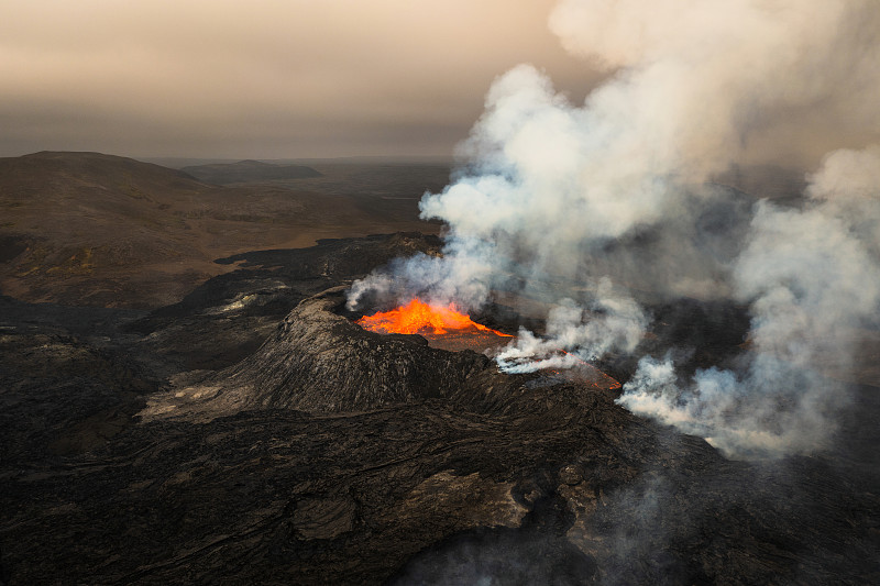 冰岛爆发的Fagradalsfjall火山图片下载
