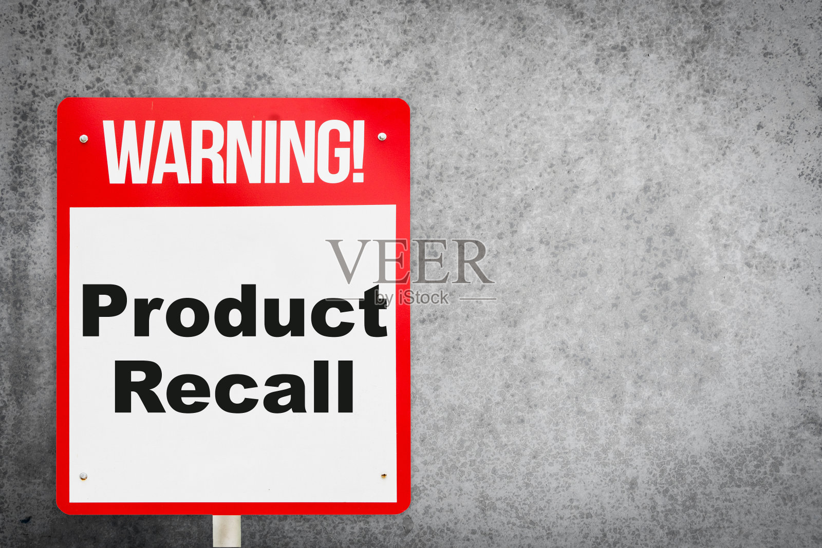 生产行业产品召回问题警告标志。照片摄影图片