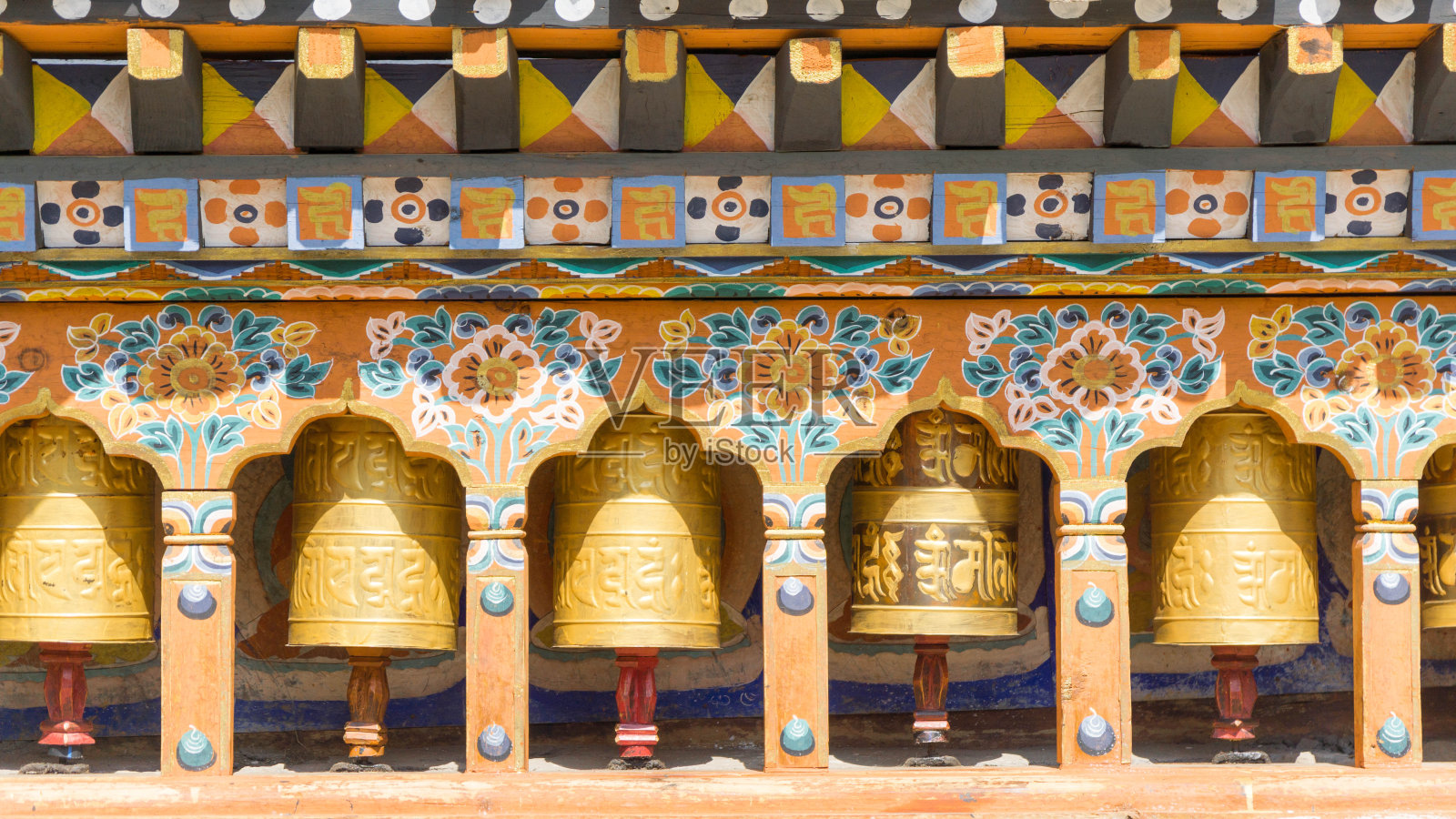 不丹的宗教祈祷轮照片摄影图片