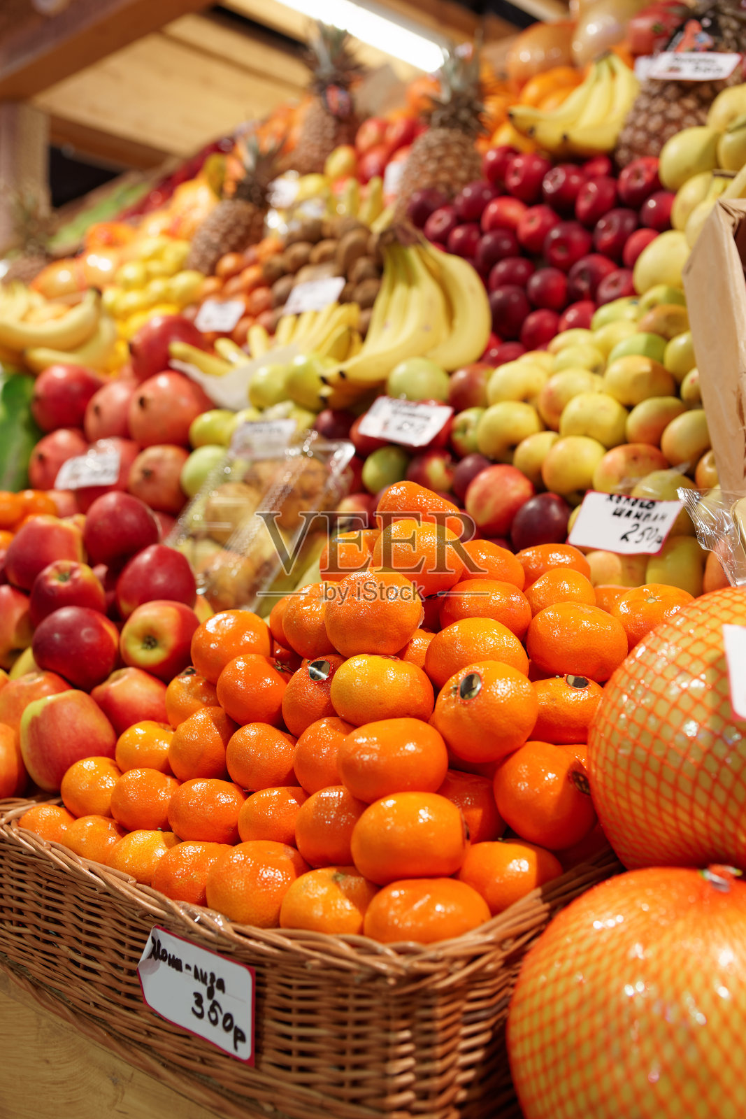 市场摊位上的成熟橘子照片摄影图片