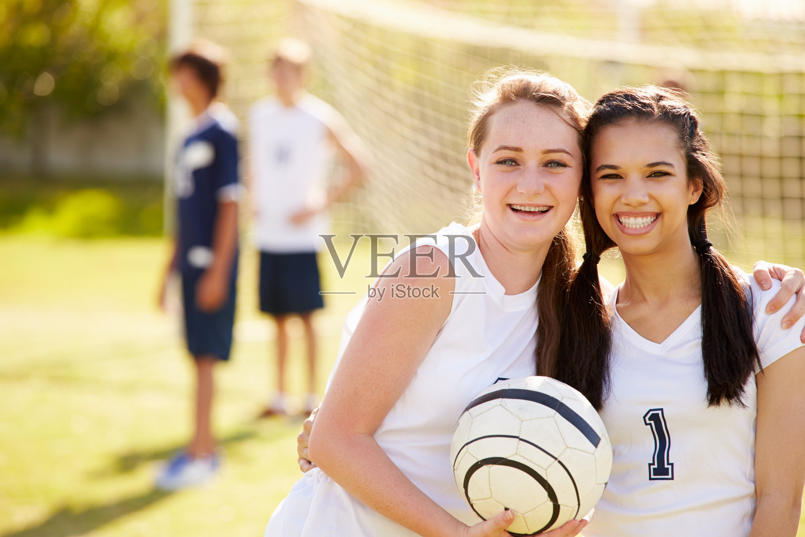 高中女子足球队队员照片摄影图片