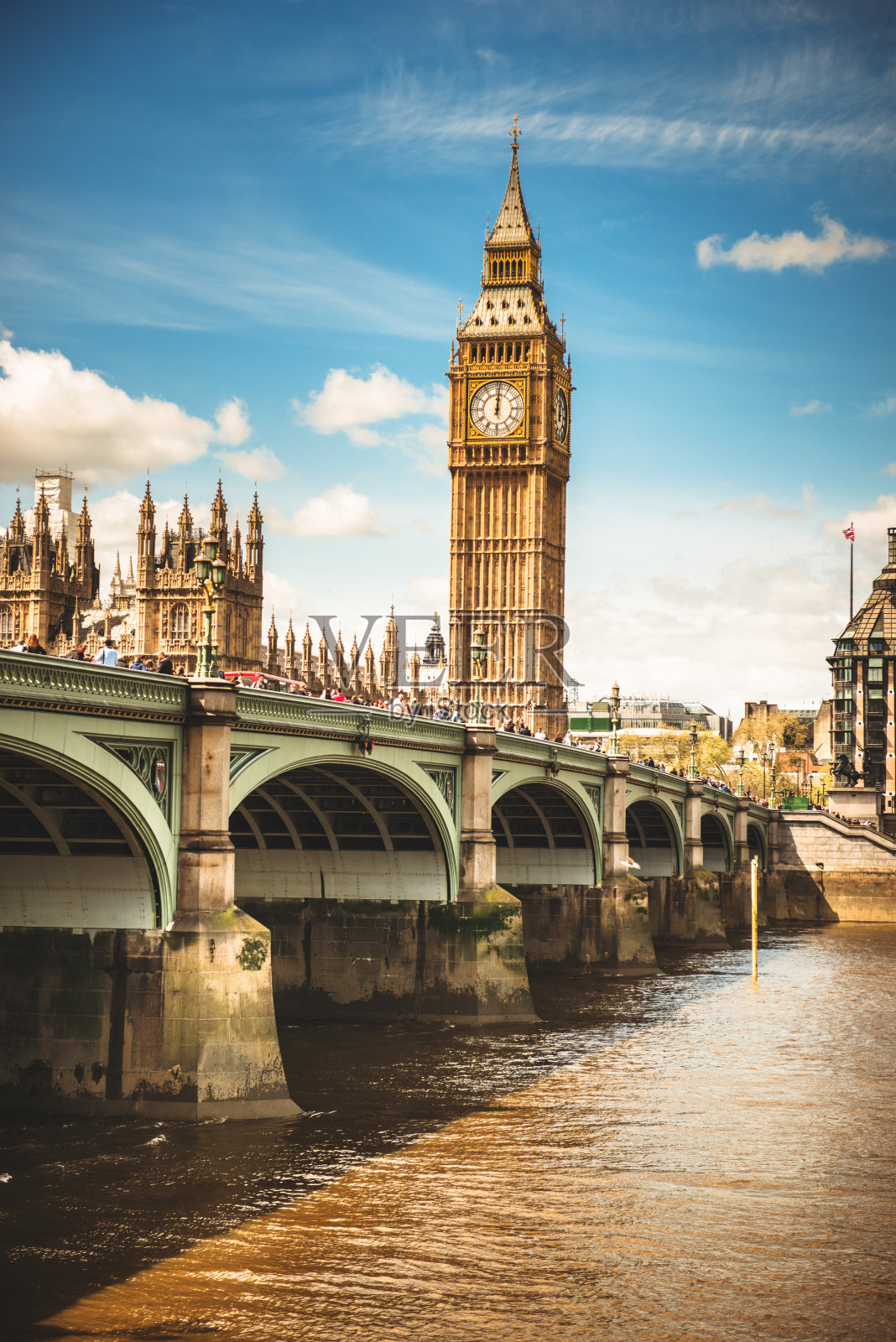 伦敦大本钟和国会大厦照片摄影图片