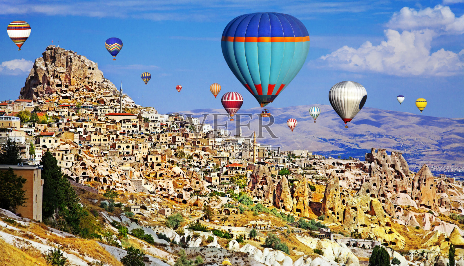 土耳其卡帕多西亚的热气球照片摄影图片