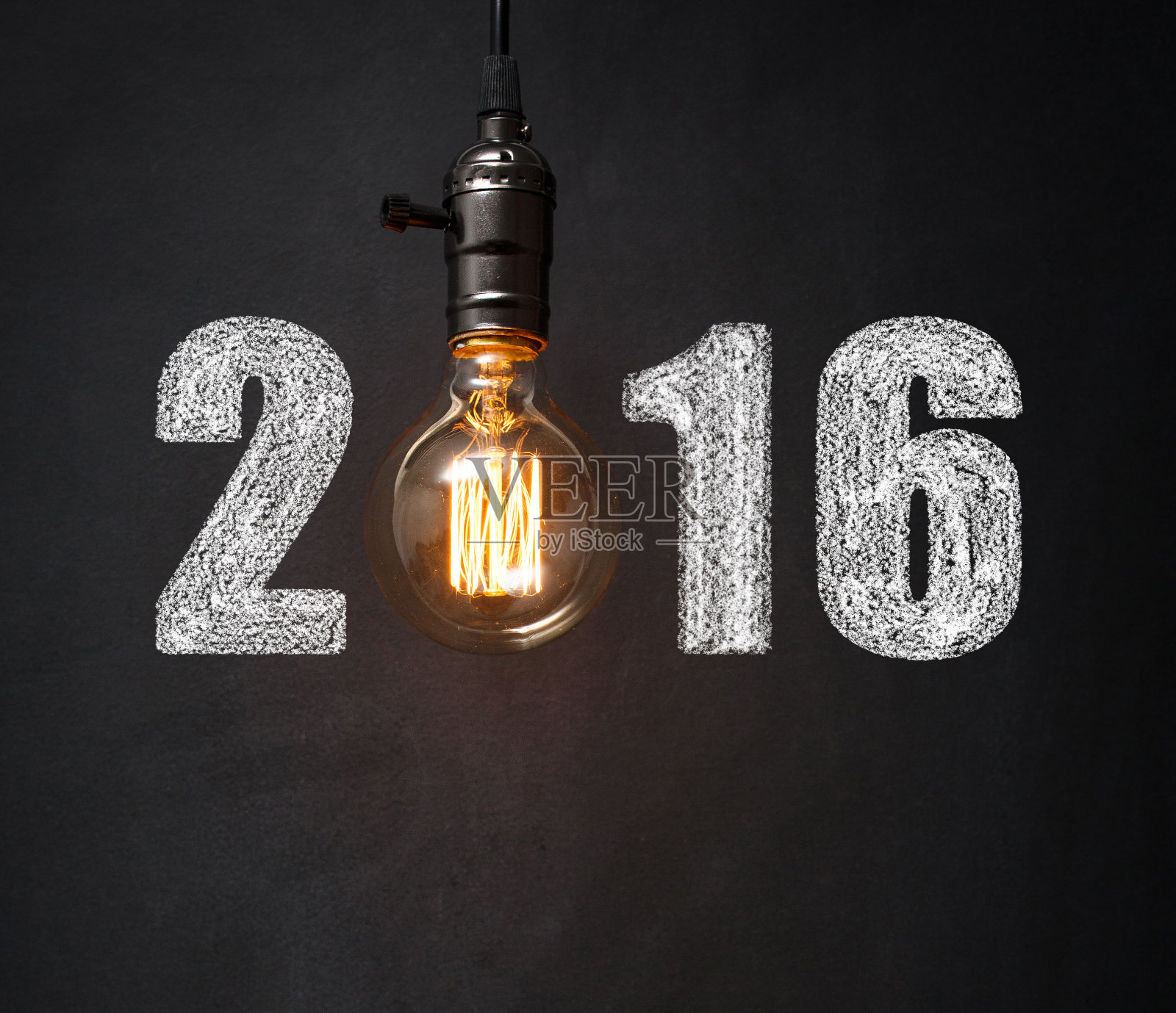 黑板上有灯泡的2016新年照片摄影图片