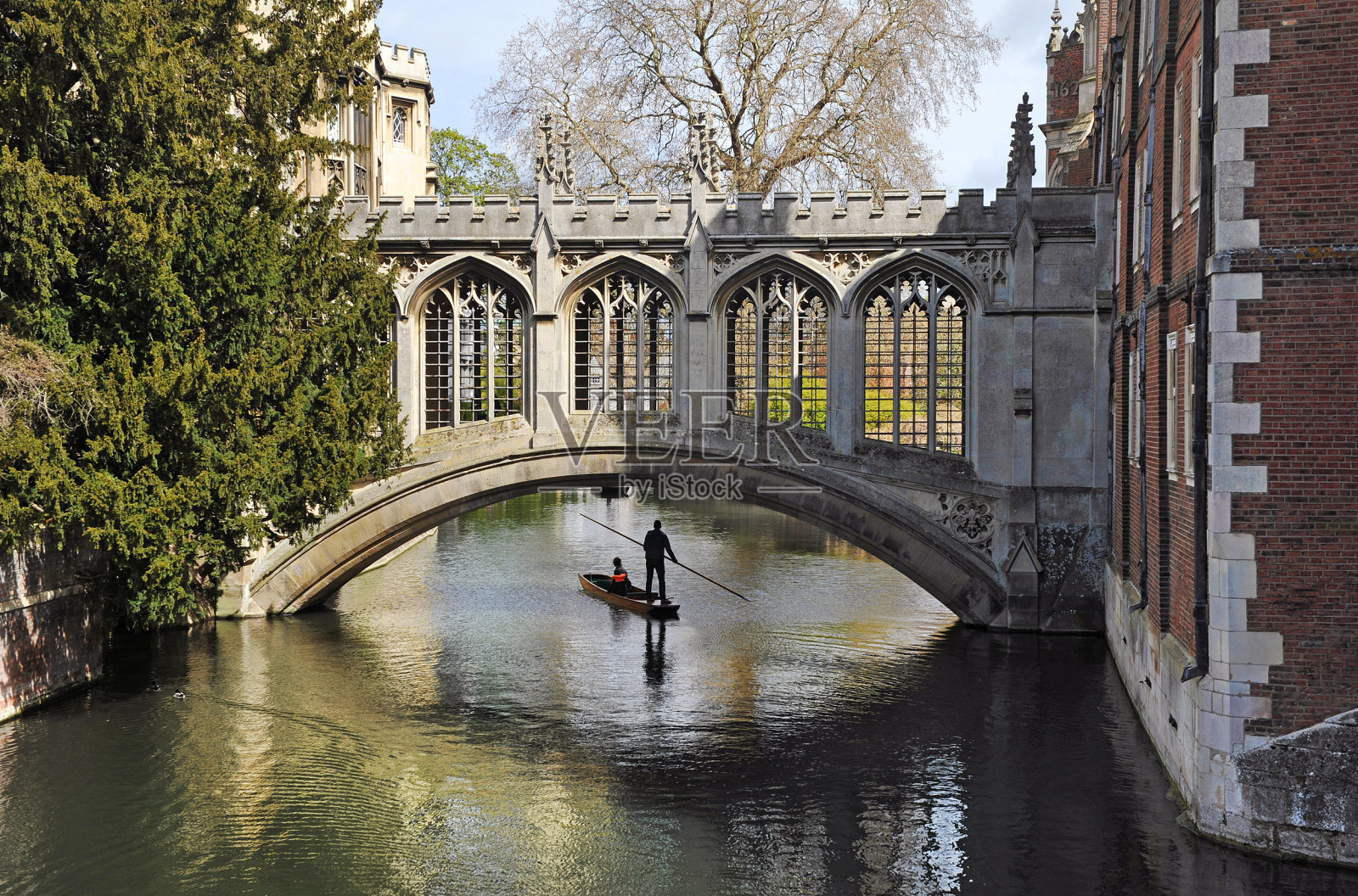 剑桥大学的桥梁照片摄影图片