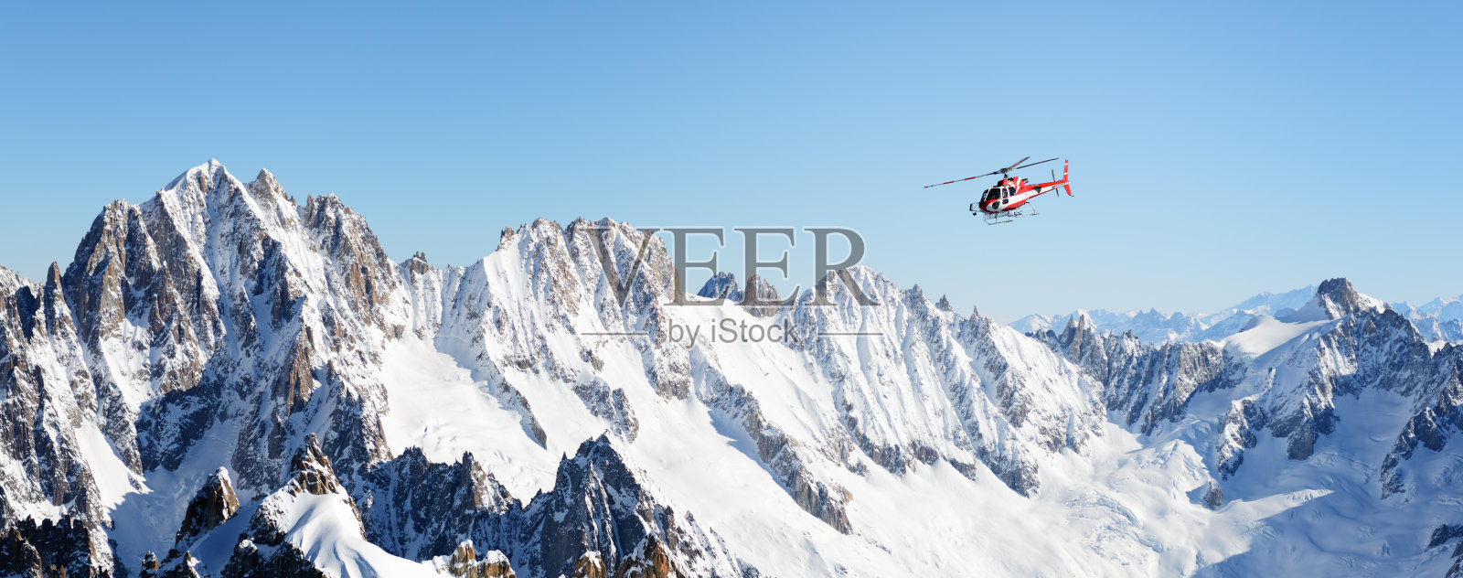 阿尔卑斯山救援直升机照片摄影图片