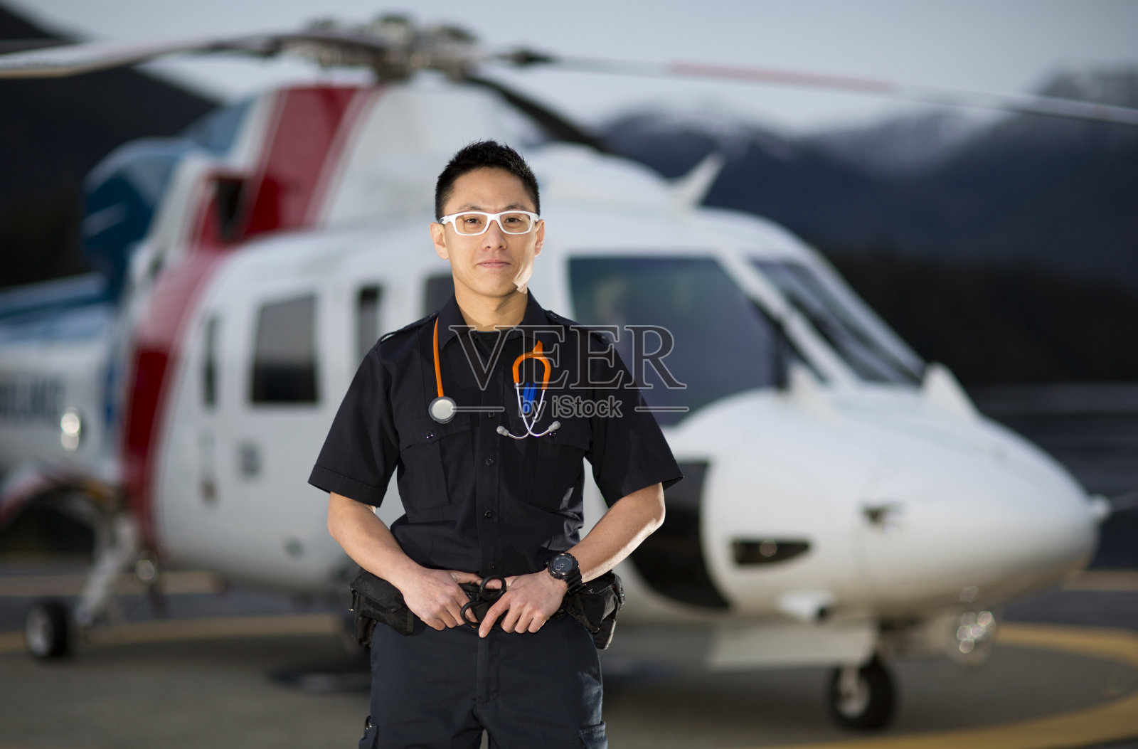 EMT和医疗直升机照片摄影图片