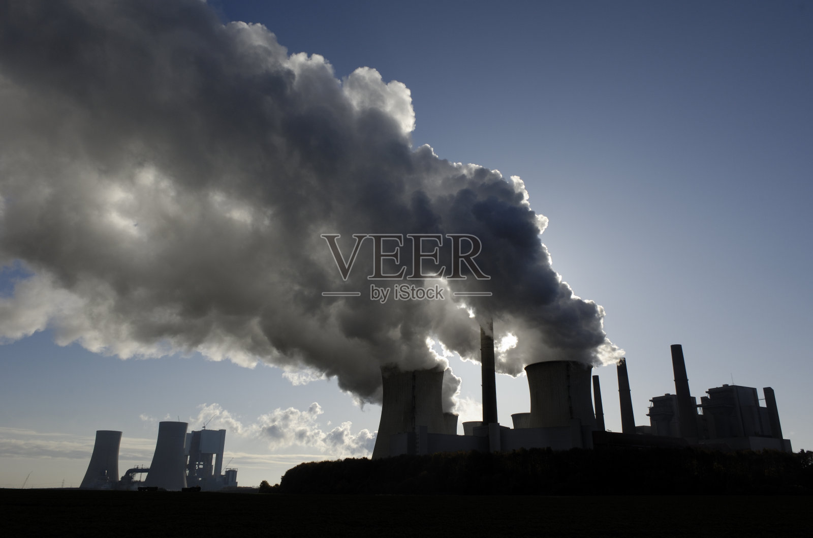 污染发电厂的剪影照片摄影图片