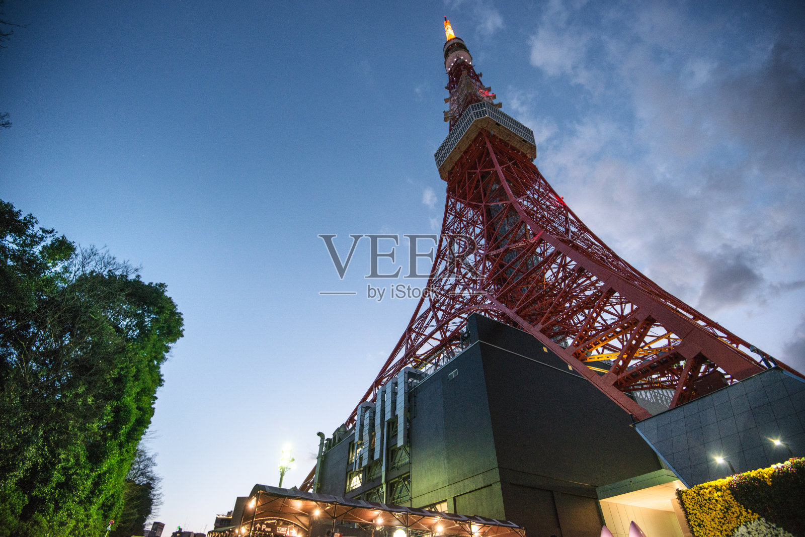 东京塔夜景-日本照片摄影图片