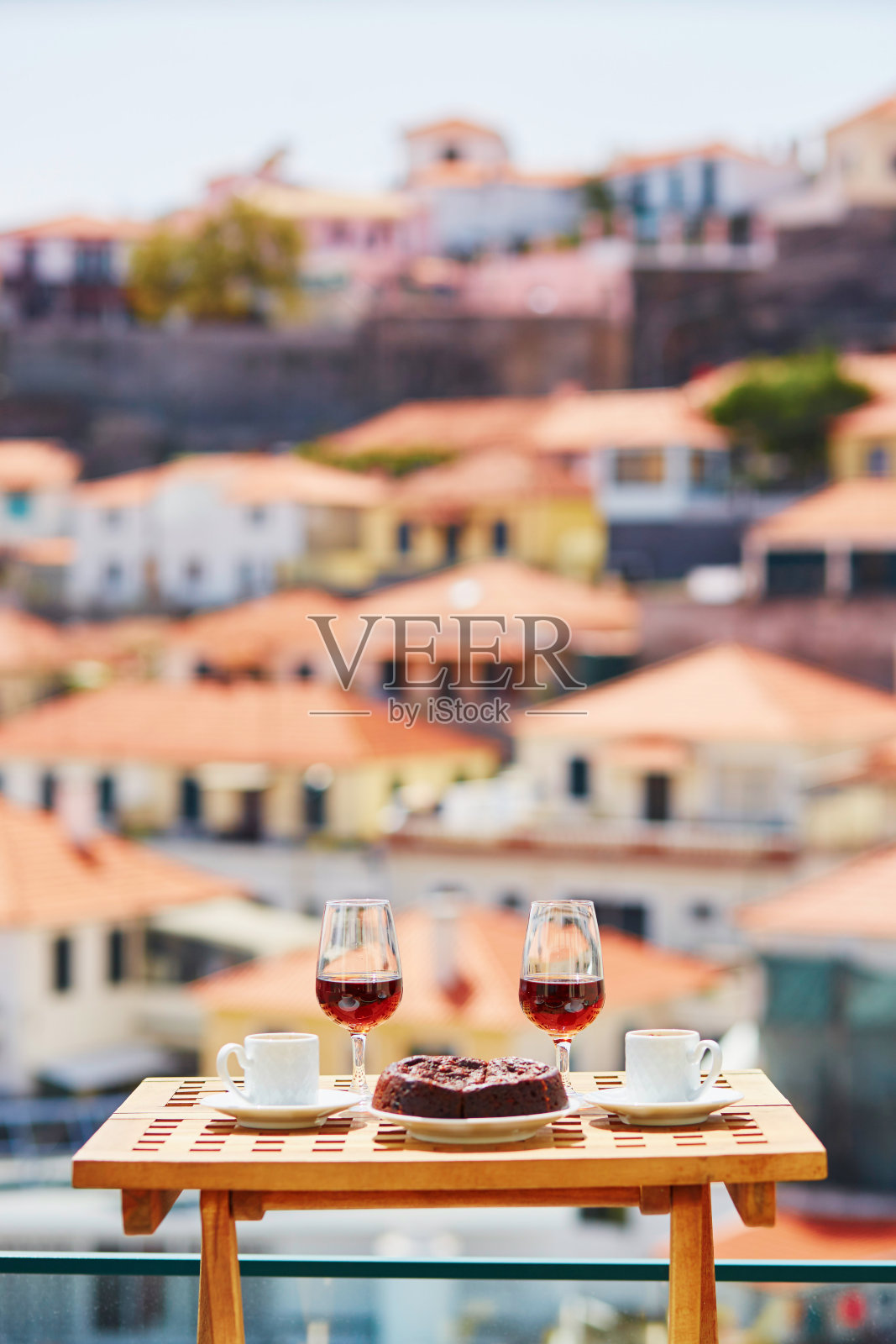 马德拉葡萄酒和咖啡与丰查尔，马德拉，葡萄牙照片摄影图片