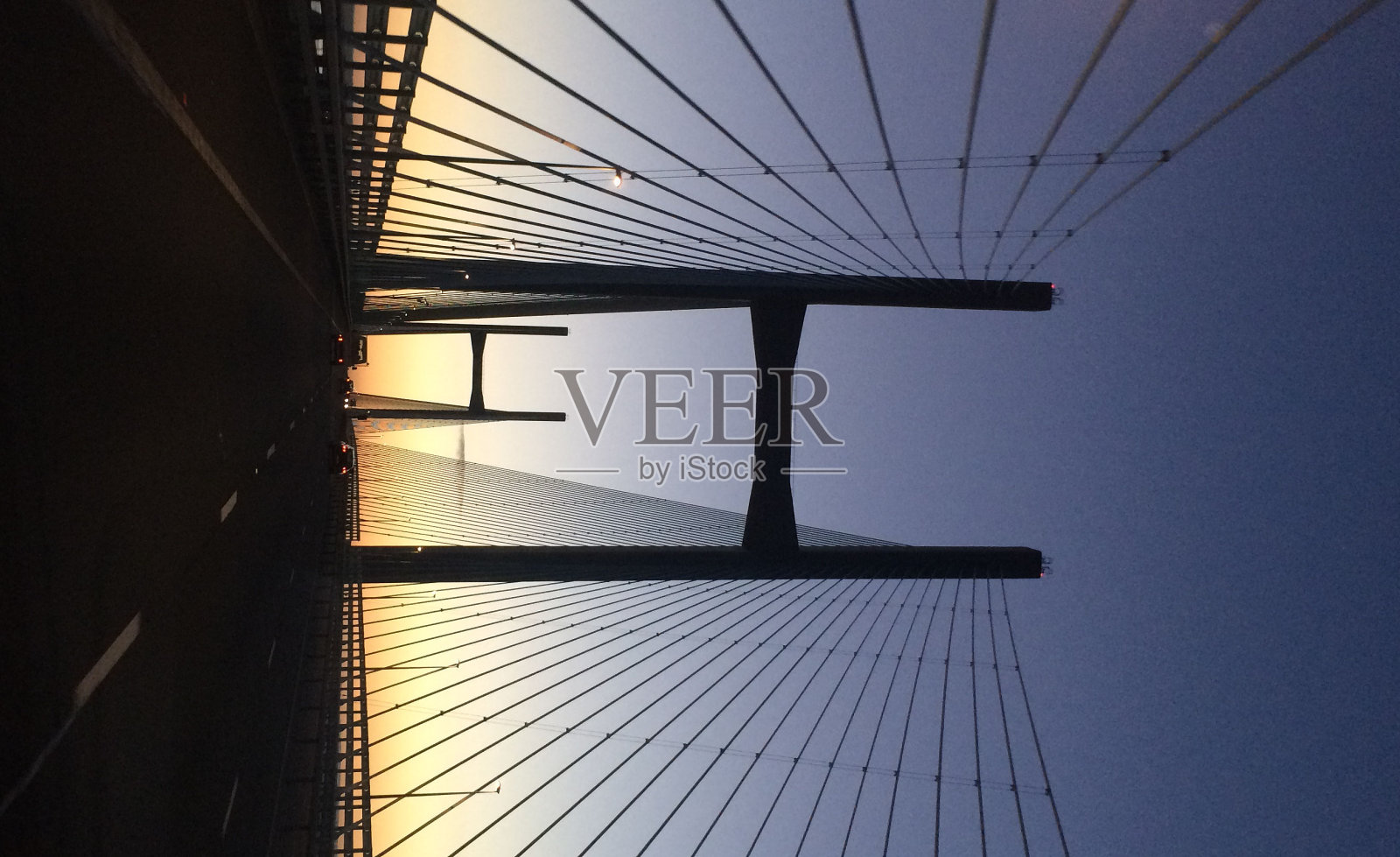 黎明时分的塞文桥照片摄影图片