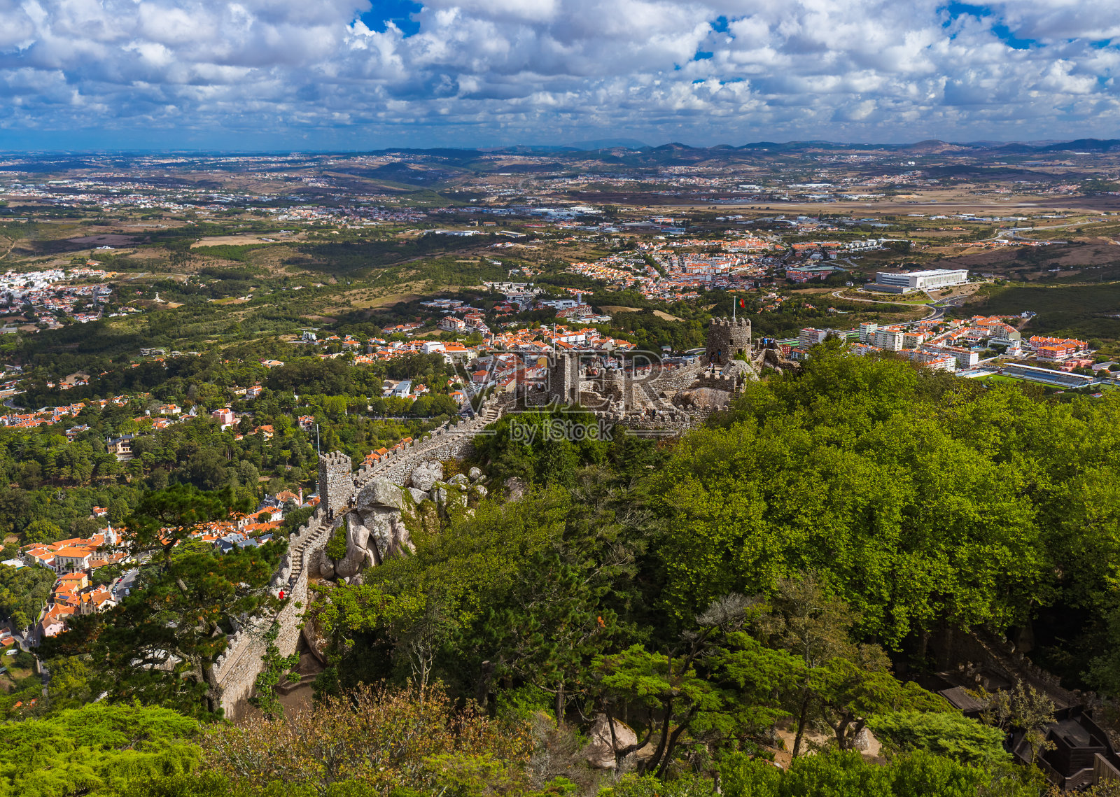 葡萄牙辛特拉的摩尔城堡照片摄影图片
