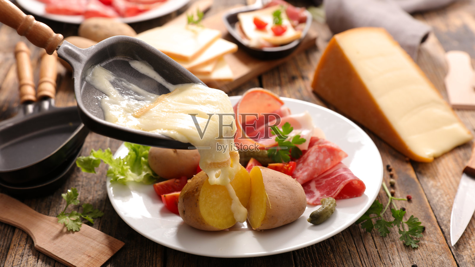 raclette奶酪融化照片摄影图片