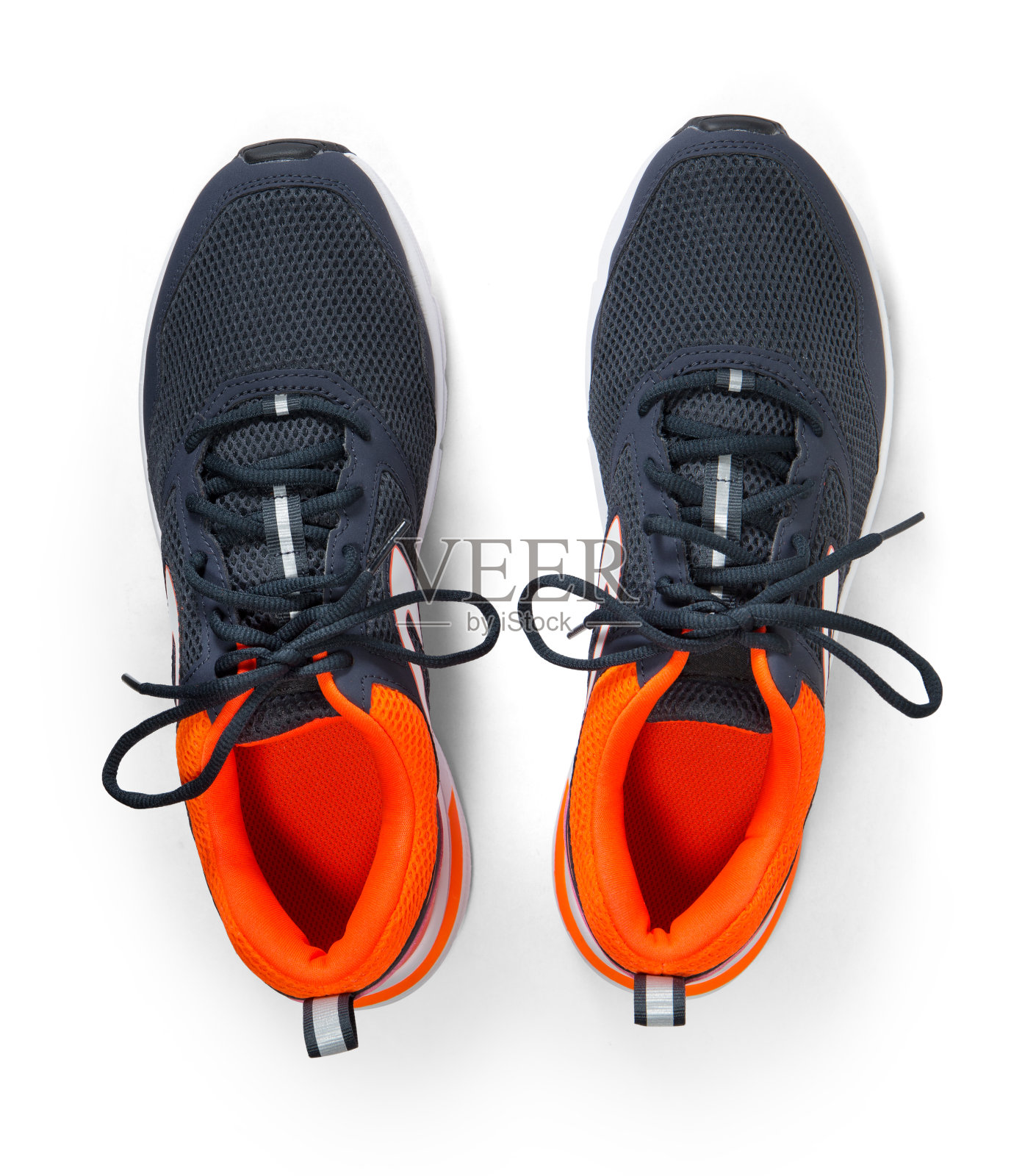 新的跑鞋孤立在白色背景和顶部角度照片摄影图片