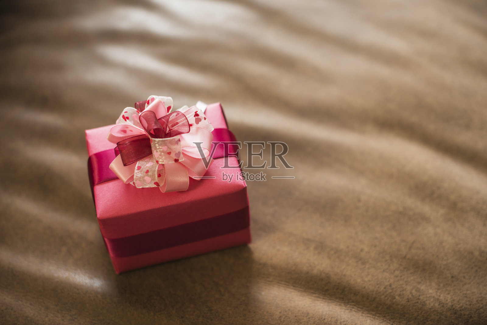 礼品盒和礼物。照片摄影图片