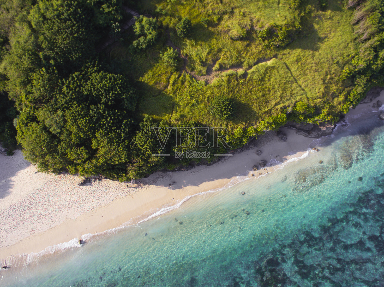 印度尼西亚巴厘岛的海滩照片摄影图片