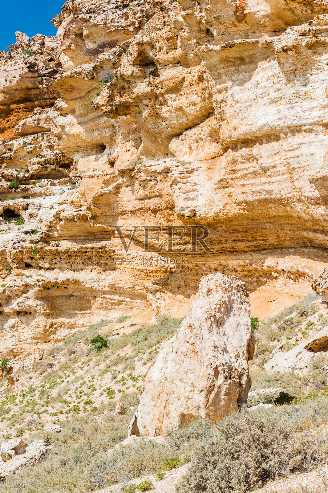 也门索科特拉岛的岩石照片摄影图片