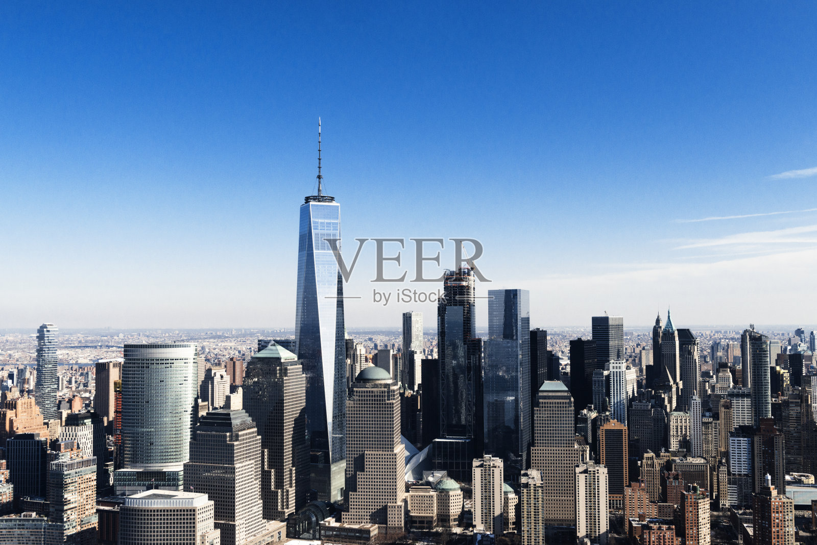 鸟瞰图曼哈顿下天际线通过直升机在纽约市，纽约，美国照片摄影图片