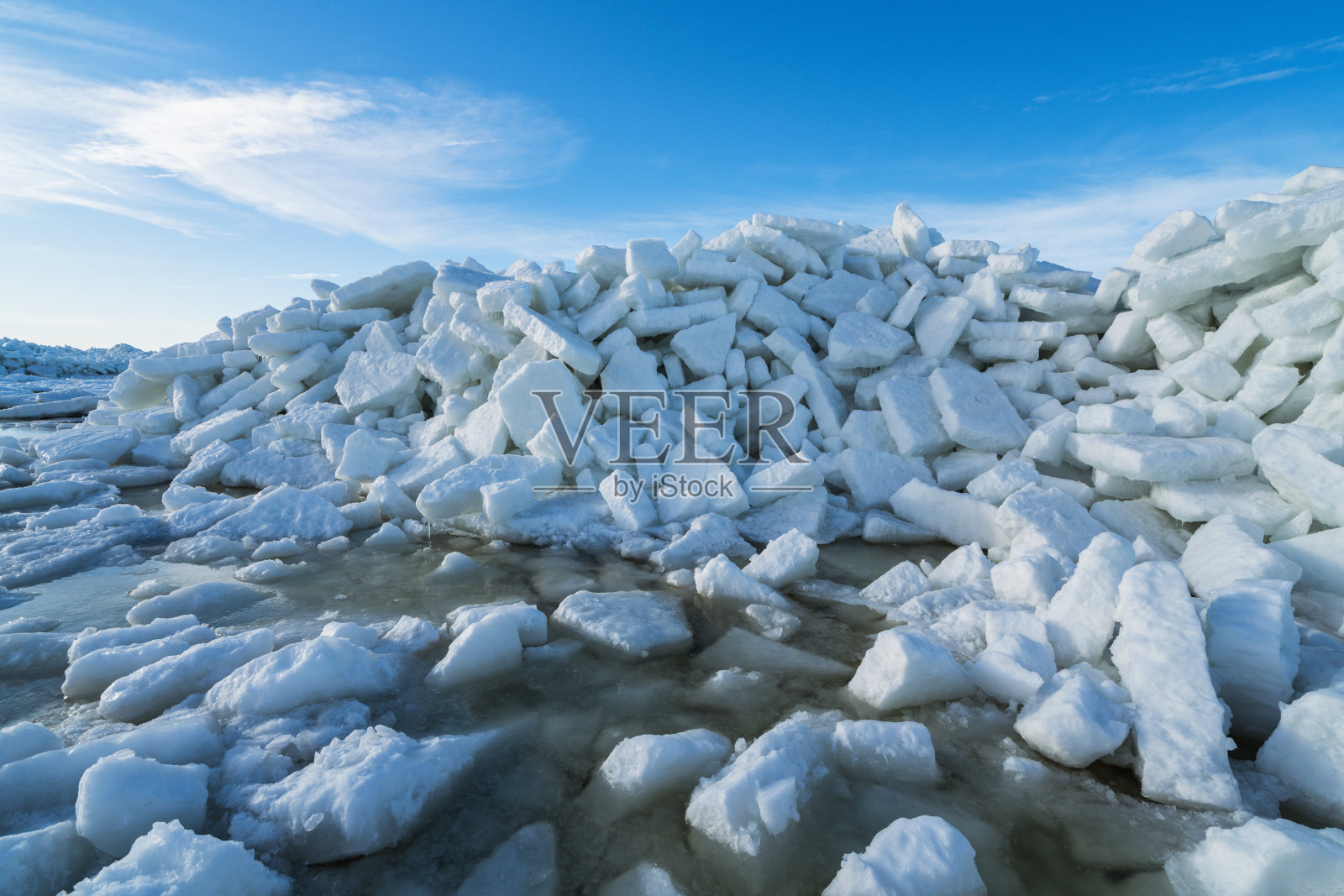 成堆的海冰照片摄影图片