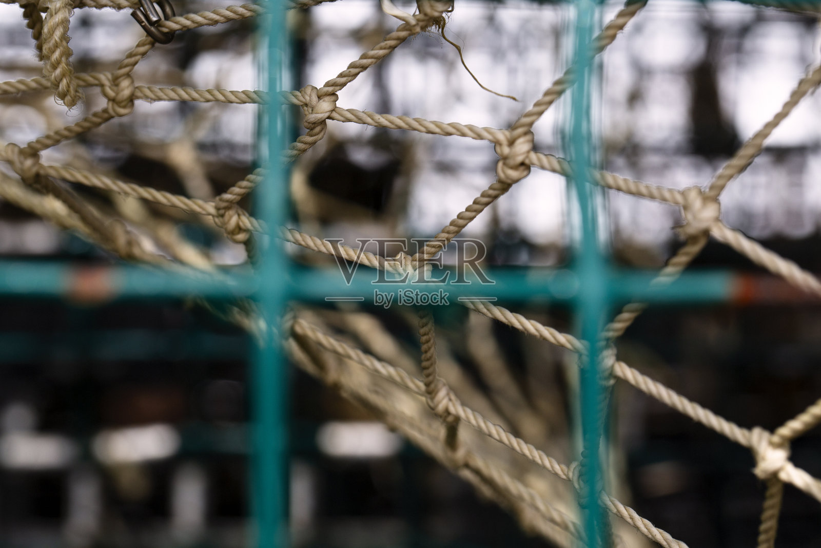 特写龙虾锅网和网在科德角在Wellfleet MA。照片摄影图片