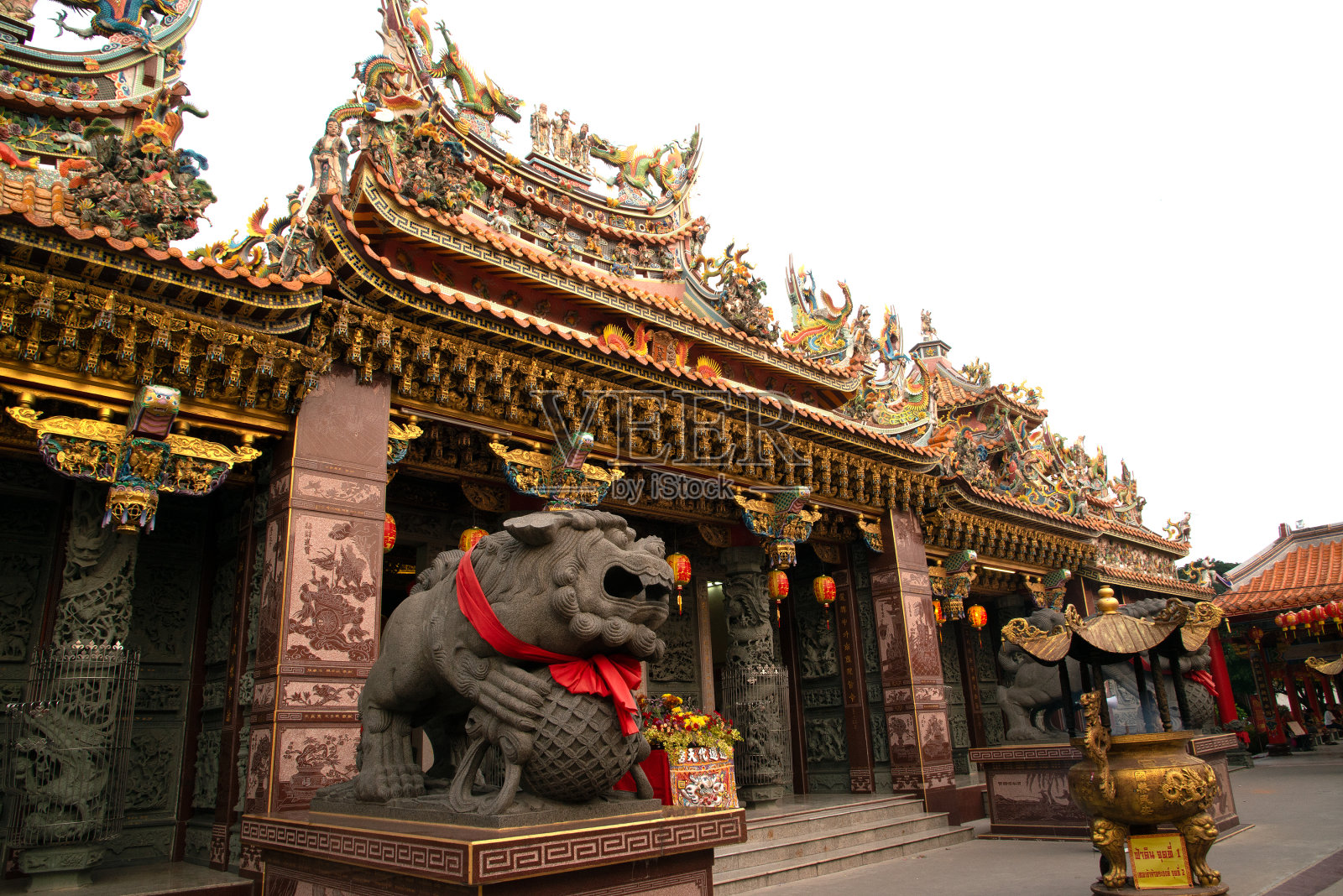 中国在泰国的大型神社和寺庙。照片摄影图片