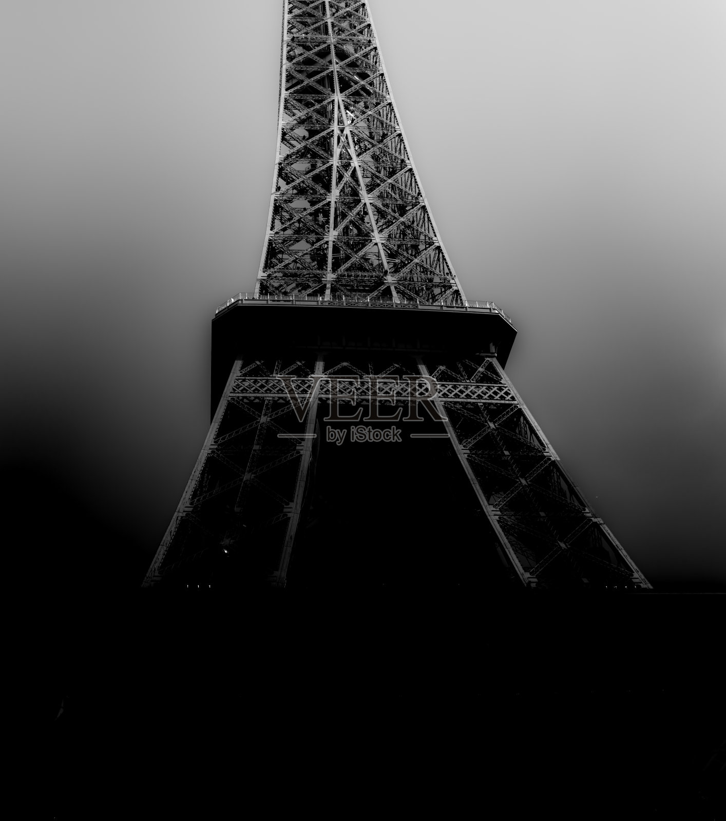 黑色和白色的埃菲尔铁塔照片摄影图片