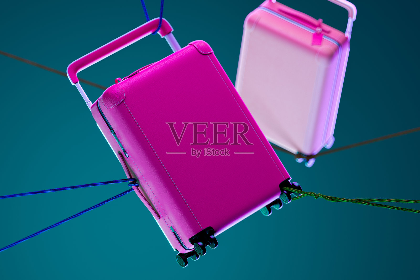 粉红色空白皮革时尚手提箱与绳子绑在蓝色的背景和灯光照明。3d渲染照片摄影图片