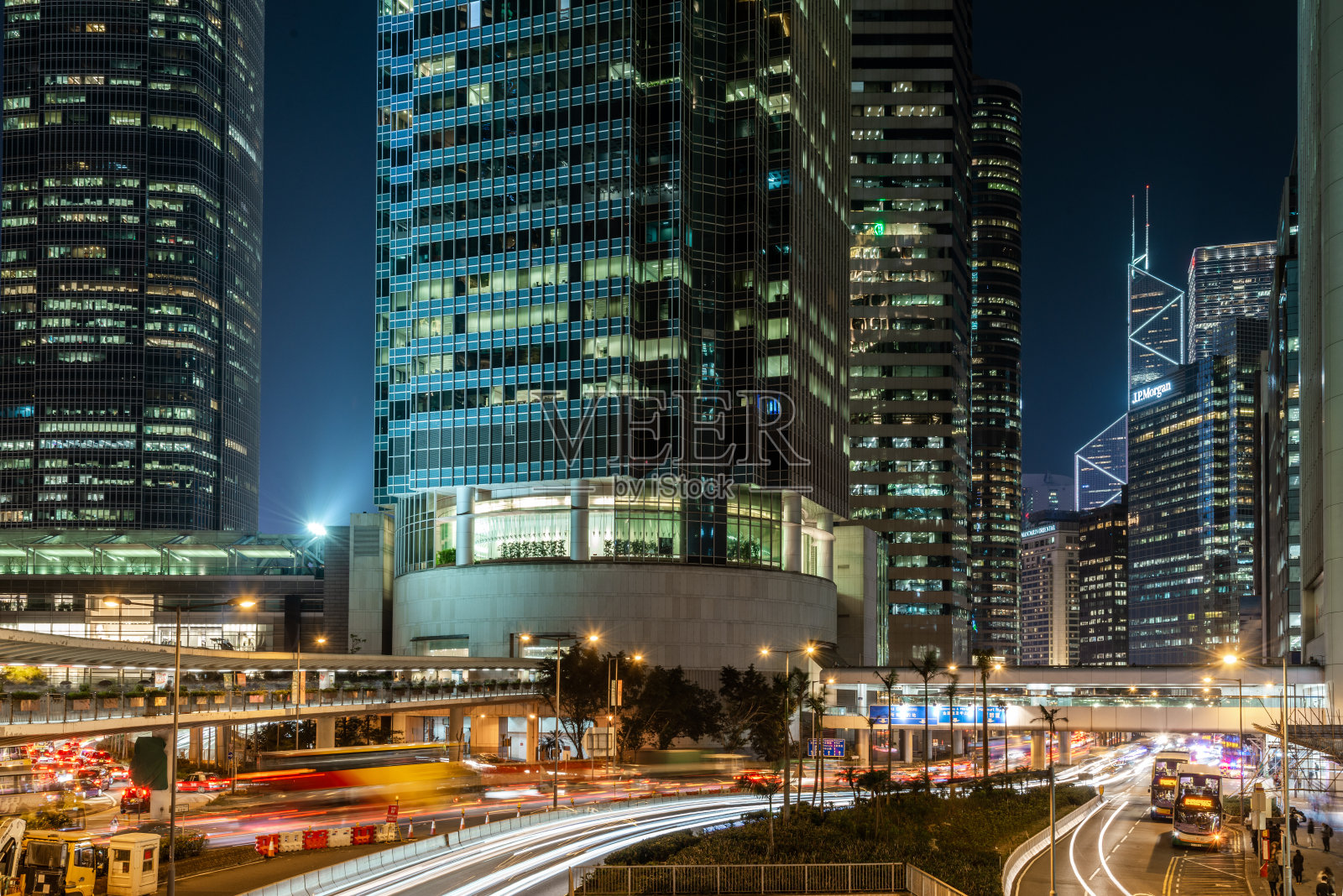 《香港夜间城市交通》照片摄影图片