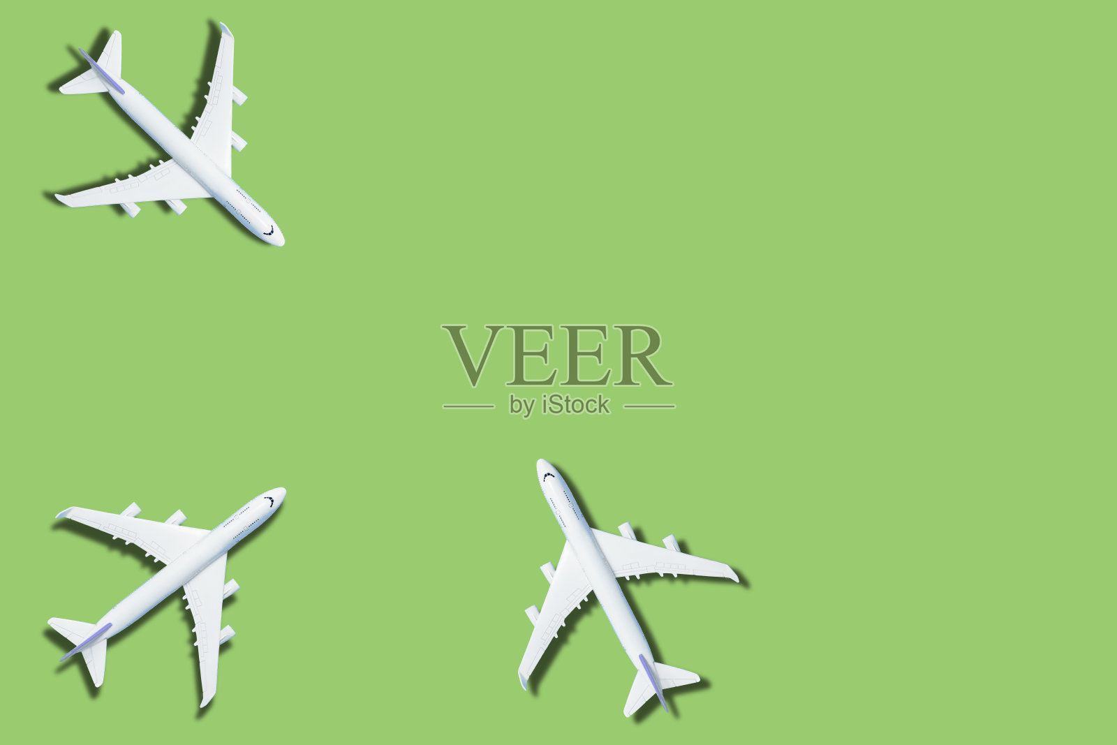 模型飞机，飞机在绿色背景。三维渲染插画图片素材