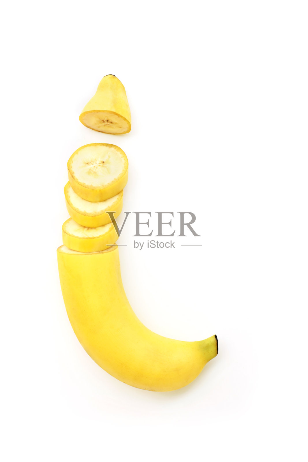 白色背景上的香蕉切片。照片摄影图片