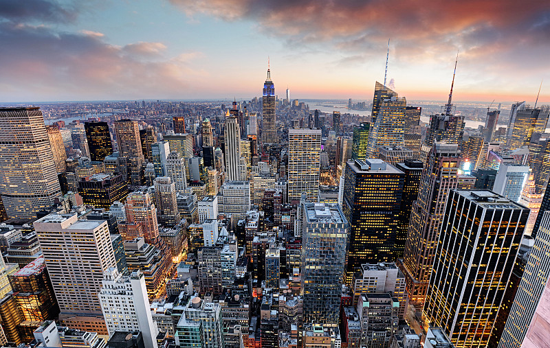 日落时分的纽约天际线，美国。图片素材